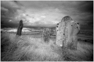 forgotten-grave-stones